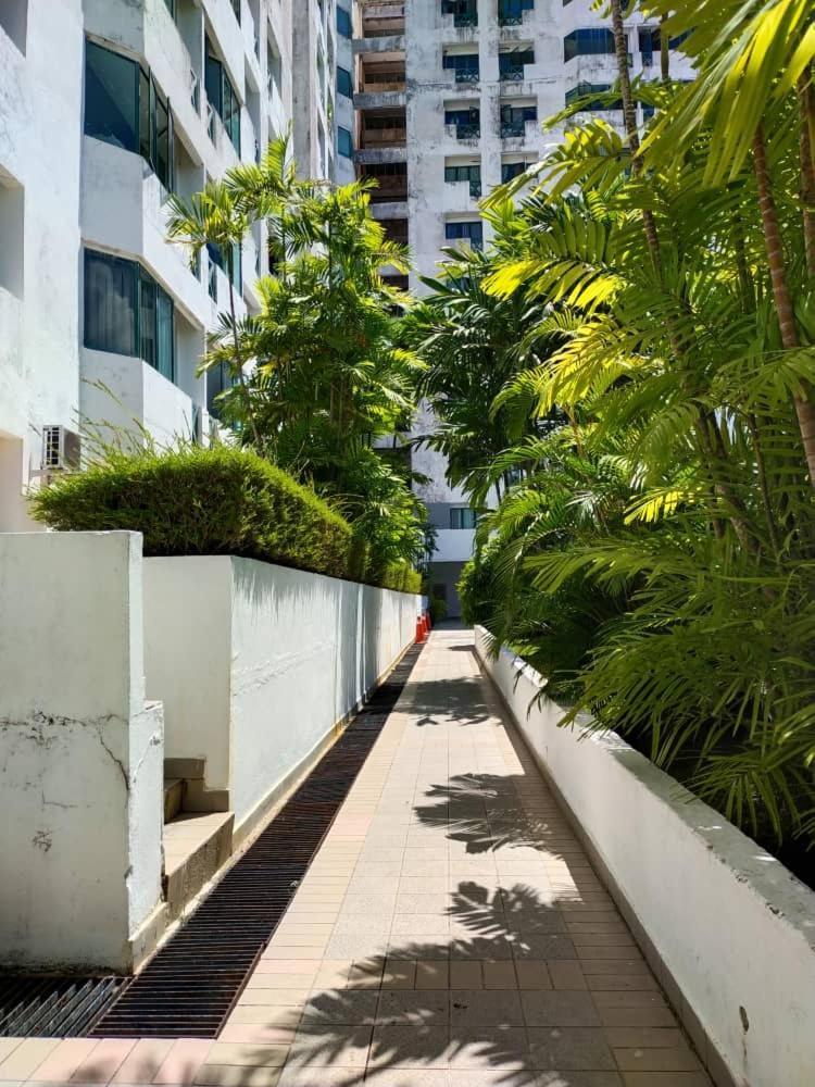 Likas Square - Kk Apartment Suite Kota Kinabalu Exterior photo